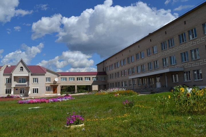 Районной больнице в Забайкалье собрали деньги на защитные костюмы в мессенджере