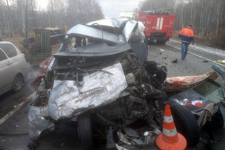 Число жертв лобового ДТП в Болотнинском районе выросло до шести Число жертв лобового ДТП в Болотнинском районе выросло до шести