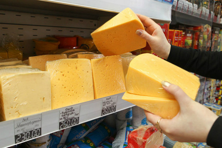 Производство растительного масла, муки и сыра упало в Новосибирской области