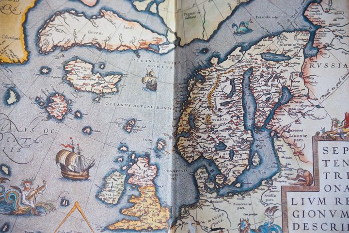 Французский писатель представит в Новосибирске книгу о приключениях на русском Севере Французский писатель представит в Новосибирске книгу о приключениях на русском Севере