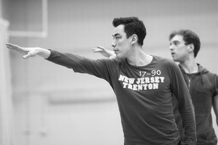 Балет о последствиях войны покажут в Новосибирском оперном театре Балет о последствиях войны покажут в Новосибирском оперном театре