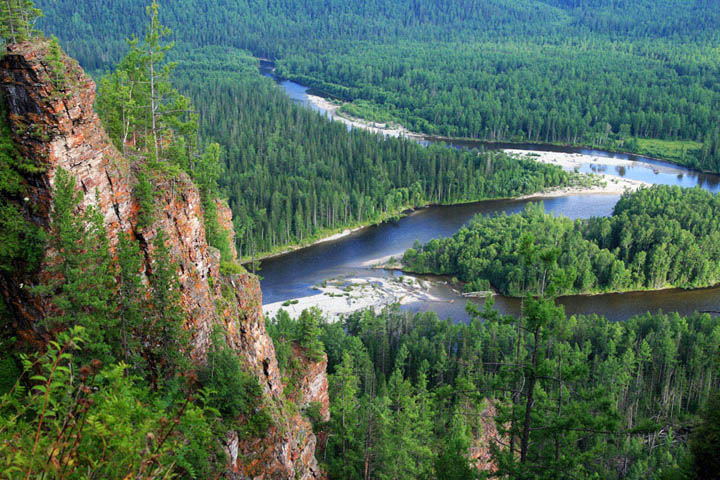 Китайские военные прошли курс спецназа со староверами в Сибири