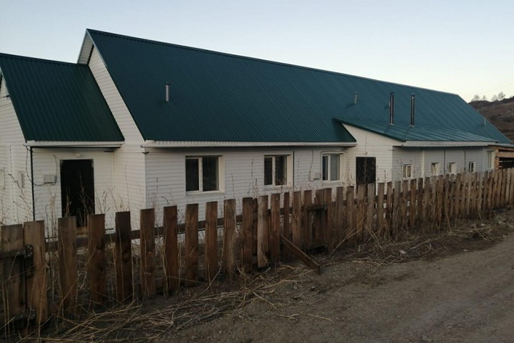 Алтай и Тува признаны худшими по обеспечению сирот квартирами