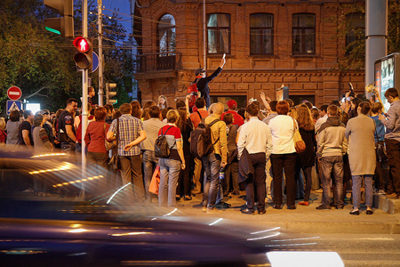 Бараки Академгородка и легенда о Чертовом камне: новые экскурсии музея Новосибирска Бараки Академгородка и легенда о Чертовом камне: новые экскурсии музея Новосибирска