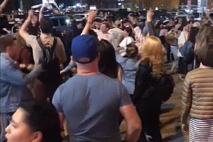 Участников вечеринки в центре Новосибирска оштрафовали за отсутствие масок