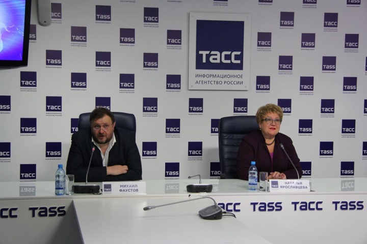 Новосибирские старшеклассники прочтут вслух военную прозу и научпоп Новосибирские старшеклассники прочтут вслух военную прозу и научпоп