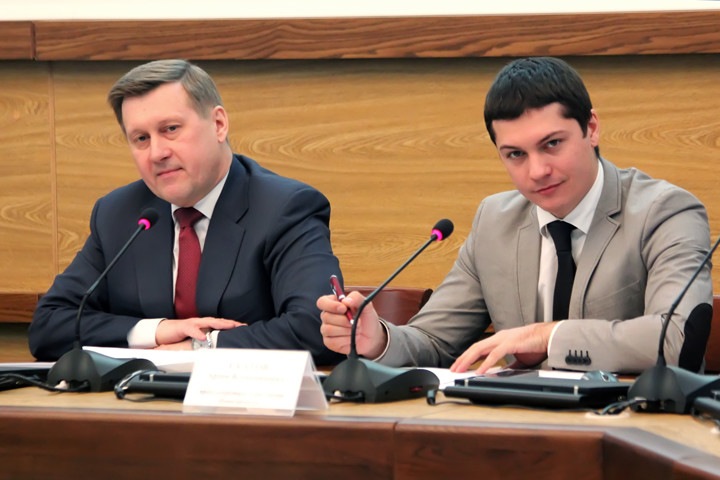 Локоть уверен в необходимости обсуждения проблем наркомании в вузах Локоть уверен в необходимости обсуждения проблем наркомании в вузах