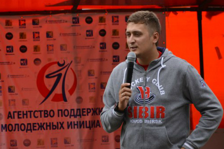 Максим Останин ушел из администрации Новосибирской области к Александру Илющенко