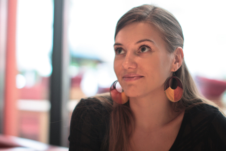 Анна Бабич о публичных выступлениях и фестивале «Шаг вперёд»: «Политики просят, чтобы люди не спали во время их речей» Анна Бабич о публичных выступлениях и фестивале «Шаг вперёд»: «Политики просят, чтобы люди не спали во время их речей»