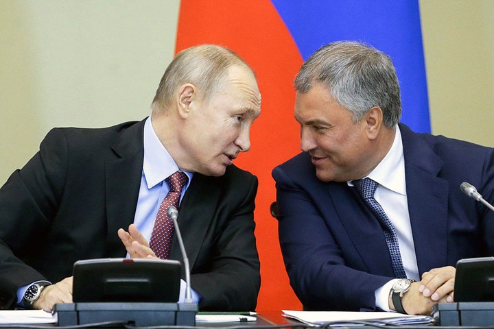 Карелин предложил поправку о досрочных выборах Госдумы Карелин предложил поправку о досрочных выборах Госдумы