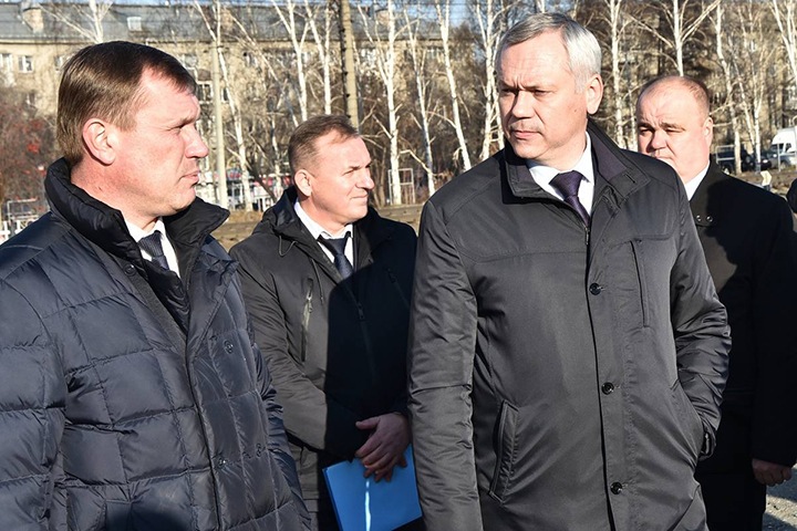 Эксперты спрогнозировали Травникову проблемы на выборах губернатора из-за отмены выборов мэра Эксперты спрогнозировали Травникову проблемы на выборах губернатора из-за отмены выборов мэра