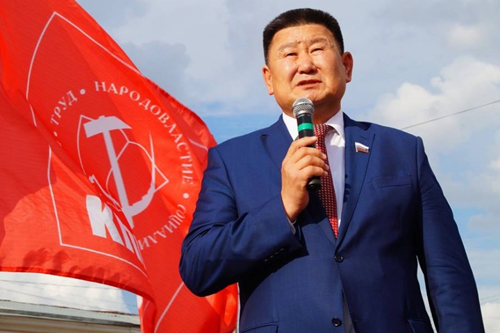 ЦИК послал оппонента Цыденова в прокуратуру из-за административного давления