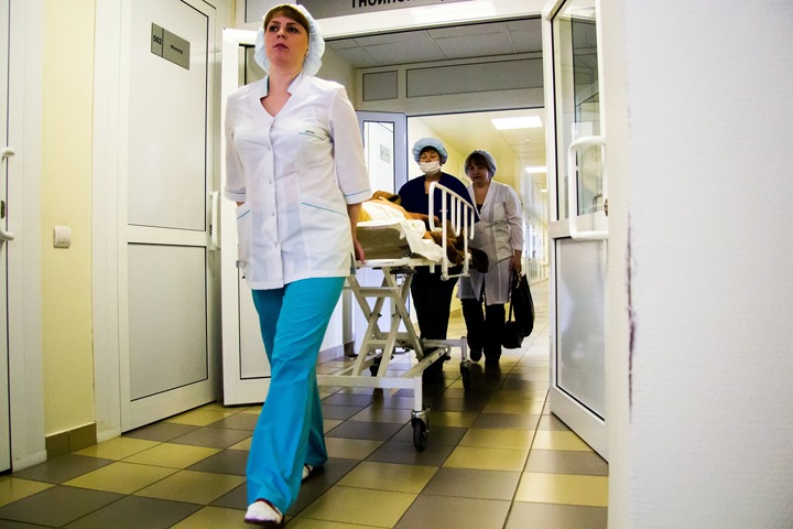 Концессию новосибирских поликлиник переделали без депутатов