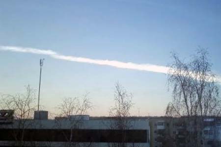 Медведев назвал метеоритный дождь над Уралом символом Красноярского экономического форума 