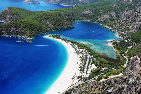 Сибирские туроператоры не спешат с продажами путевок в Турцию