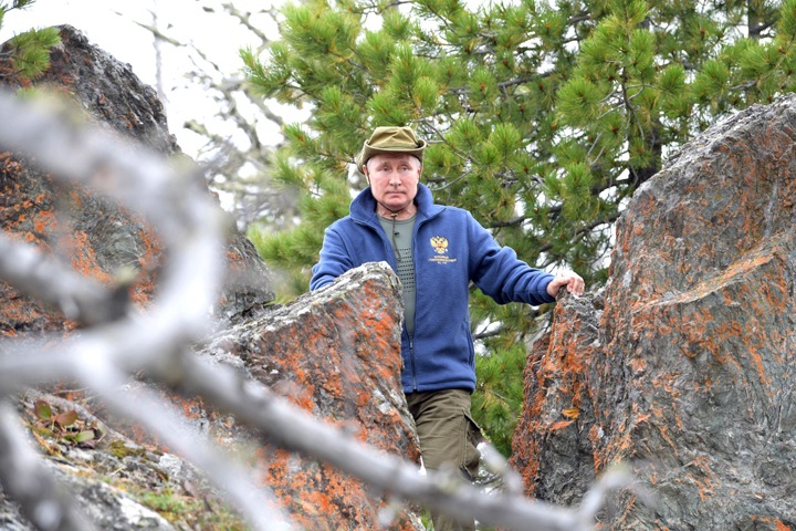 Растерянный Путин и государство. Кто отвечает за пожары и потопы в Сибири