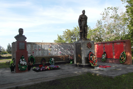 Жителей Новосибирской области пригласили к участию в проекте «Место памяти» Жителей Новосибирской области пригласили к участию в проекте «Место памяти»