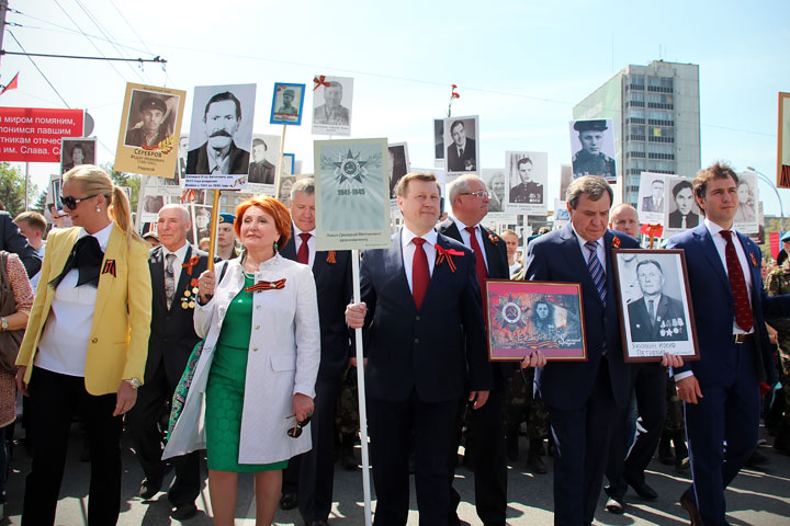 Новосибирск добавил яркости в День Победы Новосибирск добавил яркости в День Победы