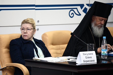 Мизулина оставит Госдуму ради Виктора Назарова Мизулина оставит Госдуму ради Виктора Назарова