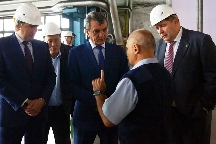 Меняйло призвал губернаторов ответственнее реагировать на жалобы по тарифам ЖКХ Меняйло призвал губернаторов ответственнее реагировать на жалобы по тарифам ЖКХ