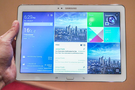 МТС: «Новосибирцы дарили женщинам на 8 марта планшеты» 