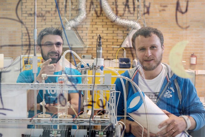 Коронавирус обнаружен на производстве «ТИОНа» в Бердске Коронавирус обнаружен на производстве «ТИОНа» в Бердске