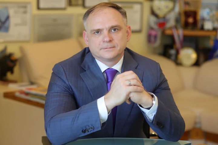 Известный кузбасский адвокат ранен в результате нападения киллера Известный кузбасский адвокат ранен в результате нападения киллера