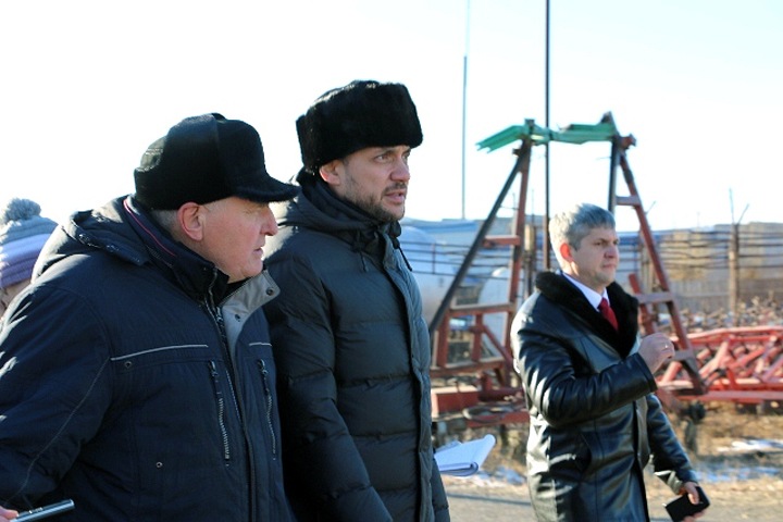 Оппозиция впервые в Сибири готова заблокировать региональный бюджет из-за сокращения расходов