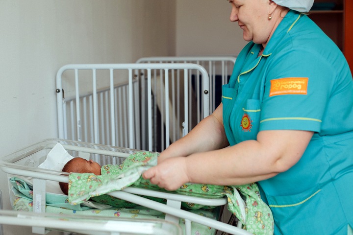 Директор «Солнечного города» об одиноких детях в больницах: «Когда болеешь, нужно в восемь раз больше любви» Директор «Солнечного города» об одиноких детях в больницах: «Когда болеешь, нужно в восемь раз больше любви»