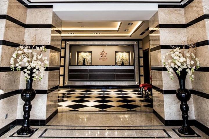 Сибирские губернаторы потратили более 2,5 млн на ПМЭФ Сибирские губернаторы потратили более 2,5 млн на ПМЭФ