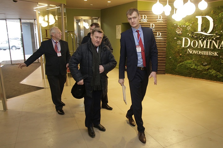 Локоть уволил главу управления предпринимательства мэрии Новосибирска