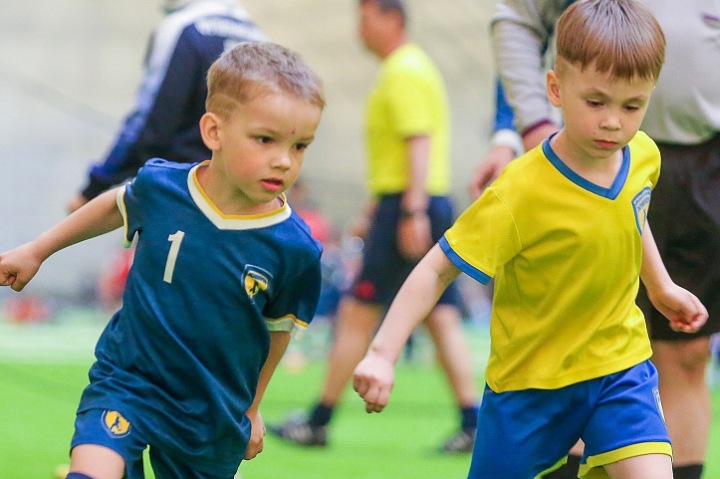 Футбол для ребенка