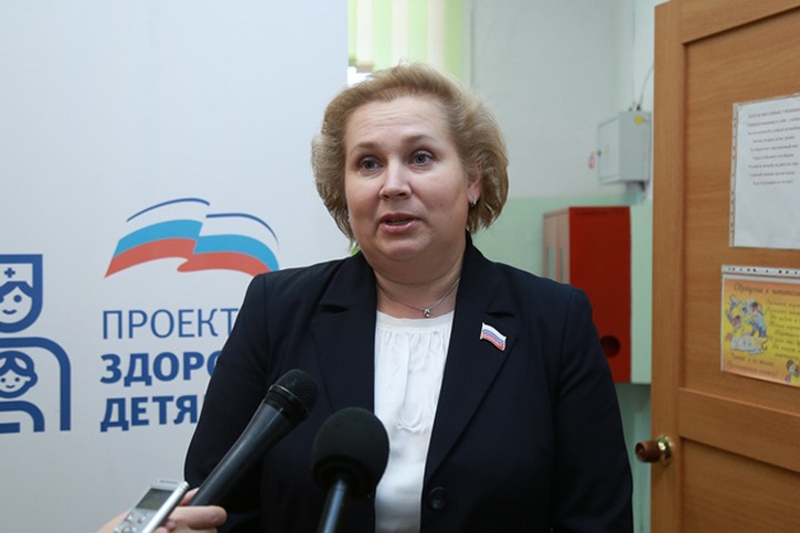 Хоккеисты «Сибири» пришли в школу-интернат Хоккеисты «Сибири» пришли в школу-интернат