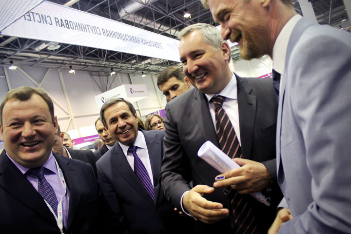 Рогозин заявил в Новосибирске о создании арктического ГОСТа