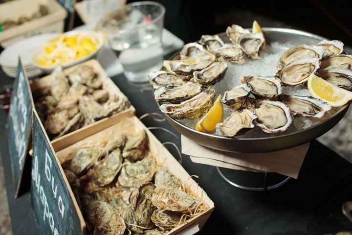 Сибирские ученые разработали лекарство от смертельной болезни устриц Сибирские ученые разработали лекарство от смертельной болезни устриц