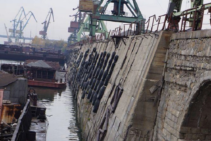 Пристань Речного вокзала и причал грузового порта выставлены на торги в Новосибирске Пристань Речного вокзала и причал грузового порта выставлены на торги в Новосибирске