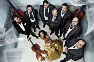 Цыгане впервые в Новосибирске сыграют на цимбалах на Рождественском фестивале