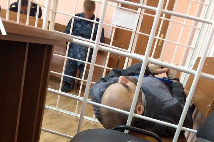 Два дня пыток. Как уральца заставили признаться в изнасиловании и убийствах 18-летней давности на Байкале