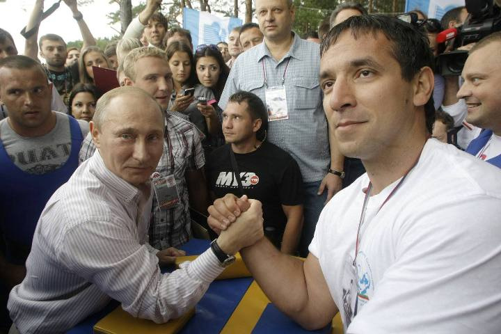 Соратника Усманова по «Тут грязи нет» задержали в Новосибирске