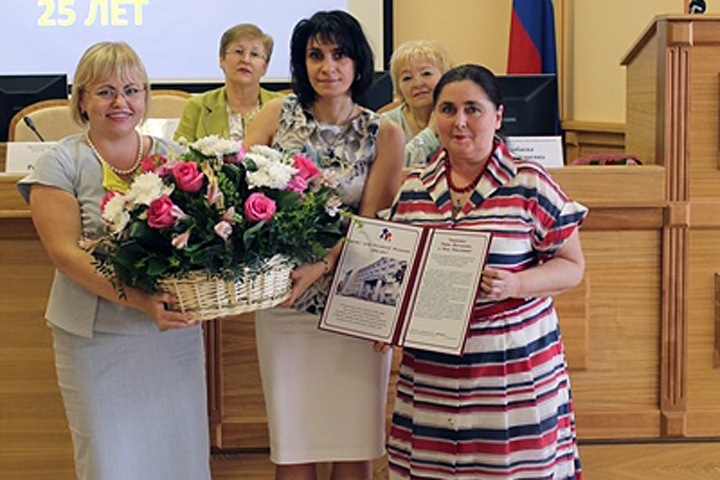 Экс-глава новосибирского совета судей отделалась условным за разглашение гостайны Экс-глава новосибирского совета судей отделалась условным за разглашение гостайны