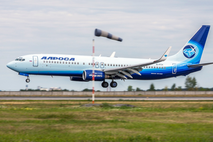 Аэропорт «Толмачёво» открыл новый рейс до Симферополя Аэропорт «Толмачёво» открыл новый рейс до Симферополя