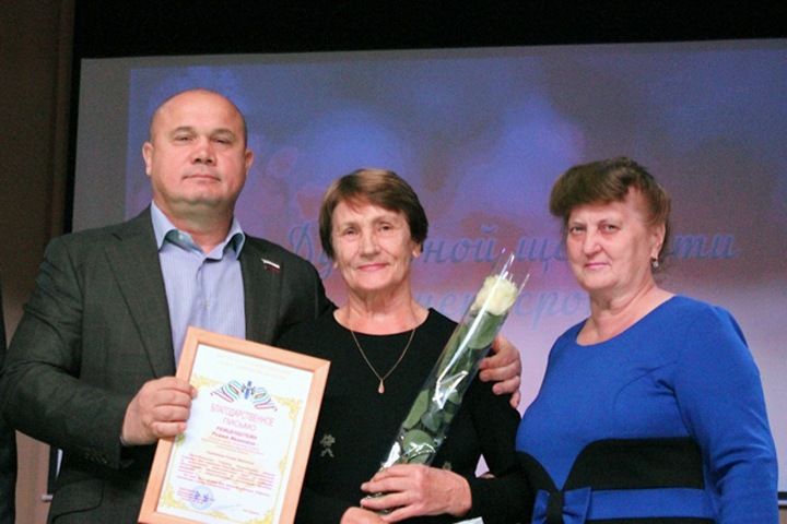 Игорь Гришунин: к ветеранам — с благодарностью Игорь Гришунин: к ветеранам — с благодарностью