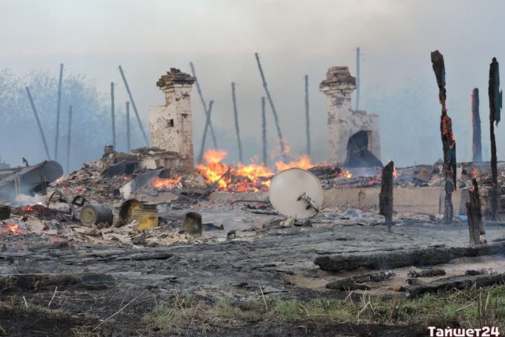 Иркутское правительство попросило у Медведева денег на помощь погорельцам Иркутское правительство попросило у Медведева денег на помощь погорельцам