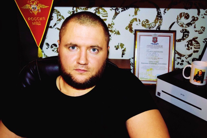 Экс-глава новосибирских участковых всплыла в деле «Омбудсмена полиции» и пожаловалась на Навального Экс-глава новосибирских участковых всплыла в деле «Омбудсмена полиции» и пожаловалась на Навального