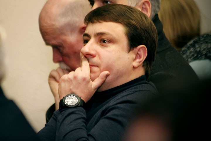 Пожар произошел в приемной депутата новосибирского заксобрания Пожар произошел в приемной депутата новосибирского заксобрания