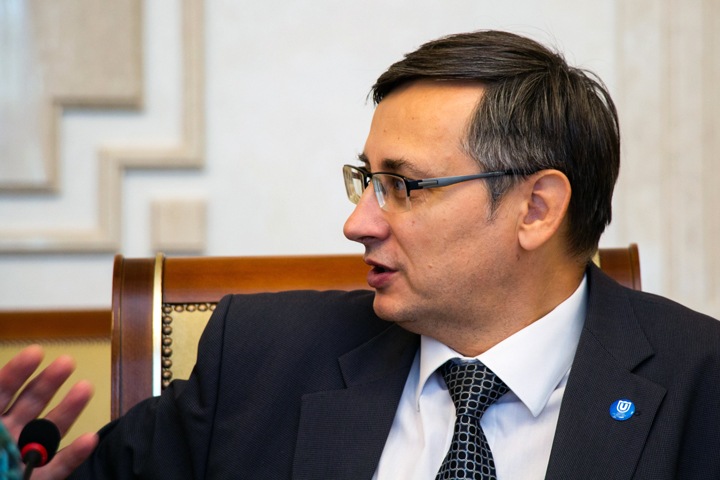 Губернатор забрал часть полномочий у новосибирского минприроды