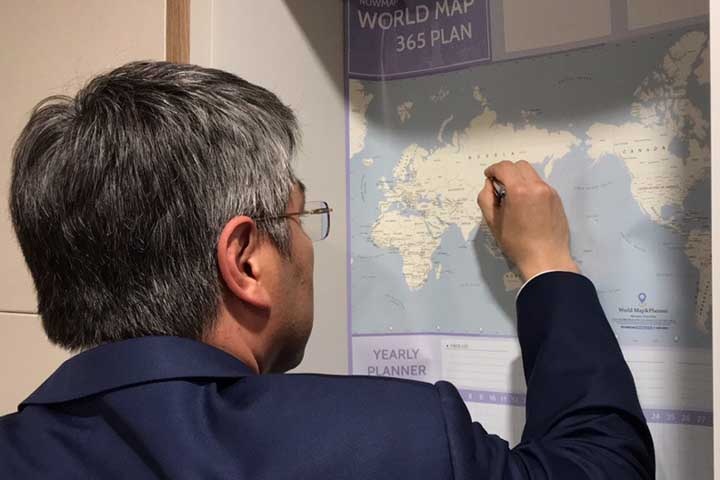 Глава Бурятии пририсовал России Крым