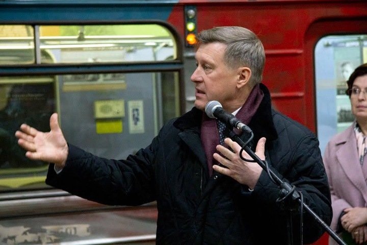 Локоть дал понять, что выборы животного-символа Новосибирска не являются «первоочередной задачей» Локоть дал понять, что выборы животного-символа Новосибирска не являются «первоочередной задачей»