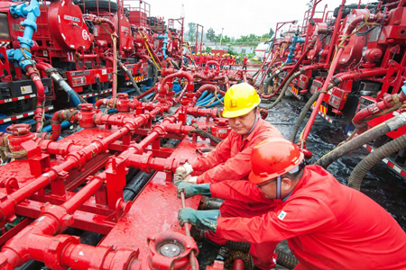 Левченко позвал китайцев строить химзавод в Усолье-Сибирском Левченко позвал китайцев строить химзавод в Усолье-Сибирском