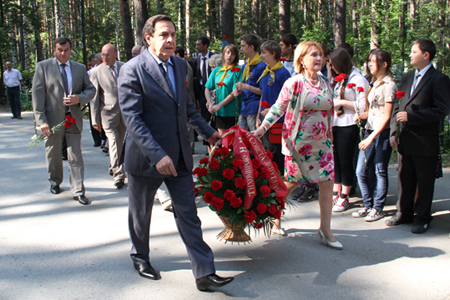 Новосибирскому мэру предлагают ограничиться на выборах одним туром